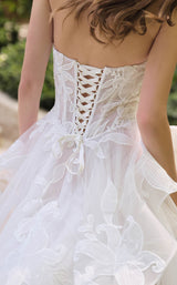 3 of 4 Andrea and Leo WL059 Off White/Nude