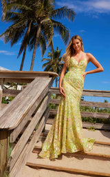 1 of 26 Nox Anabel Q1540 Green