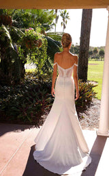 7 of 8 Primavera Couture 11208 Ivory