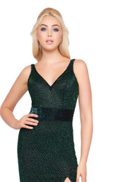 13 of 24 Mac Duggal 1070L