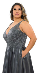 20 of 24 Lindas W1032 Dress Silver