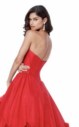 27 of 28 Sherri Hill 51578 Red