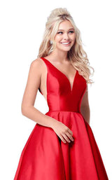 15 of 24 Sherri Hill 51856