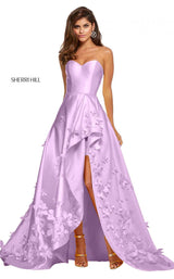 4 of 26 Sherri Hill 52581