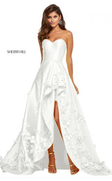5 of 26 Sherri Hill 52581