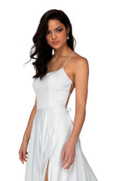 12 of 16 Terani 1911P8178 White