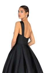 4 of 4 Terani 1912E9180