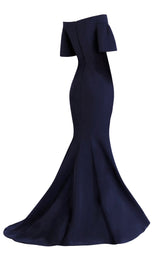 13 of 16 Janique 1941 Navy