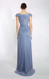 8 of 8 Janique 210622 Blue