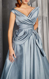 4 of 4 MNM Couture 2629 Mint