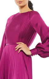 3 of 3 Mac Duggal 26590 Berry