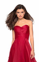 17 of 18 La Femme 27515 Red