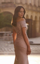 5 of 8 La Femme 30199 Champagne