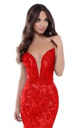 6 of 8 Tarik Ediz 50428 Red