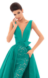 6 of 9 Tarik Ediz 50468 Emerald