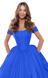 9 of 11 Tarik Ediz 50509 Royal Blue
