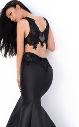 4 of 4 Tarik Ediz 50745 Black
