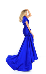 4 of 8 Tarik Ediz 50869 Royal Blue