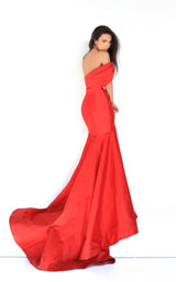 3 of 8 Tarik Ediz 50869 Red