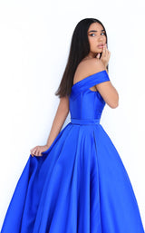6 of 6 Tarik Ediz 50871 Royal Blue