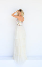 2 of 4 Tarik Ediz 50885 Ivory
