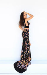 2 of 4 Tarik Ediz 50886 Black