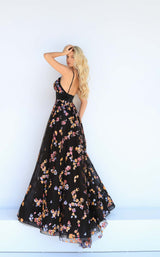 2 of 4 Tarik Ediz 50934 Black