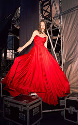14 of 16 Tarik Ediz 52006 Red