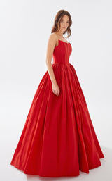 5 of 7 Tarik Ediz 52059 Red