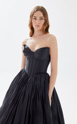 4 of 6 Tarik Ediz 52069 Black