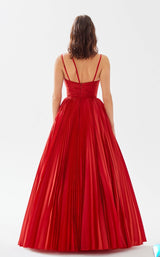 5 of 6 Tarik Ediz 52103 Red