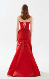 7 of 7 Tarik Ediz 52110 Red