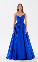 2 of 12 Tarik Ediz 52117 Royal Blue