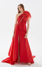 6 of 21 Tarik Ediz 52125 Red