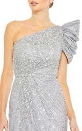 9 of 9 Mac Duggal 5622 Silver