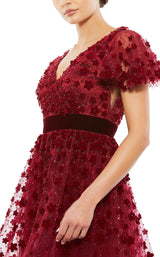 8 of 9 Mac Duggal 67854 Burgundy