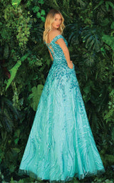 4 of 8 Clarisse 810290 Mint