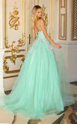 2 of 2 Clarisse 810600 Winter Mint