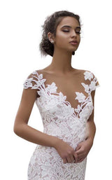 8 of 9 Tarik Ediz 93626 Ivory