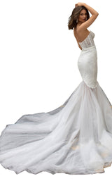 2 of 4 Tarik Ediz 93959 Ivory