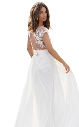 4 of 4 Tarik Ediz 93960 Ivory