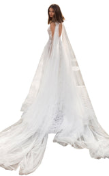 2 of 4 Tarik Ediz 93964 Ivory