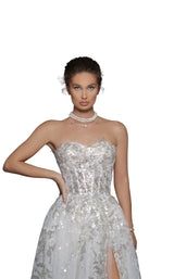 3 of 3 Tarik Ediz 96036 Ivory/Gold