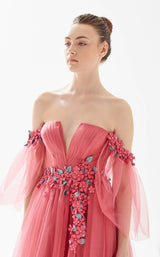 4 of 10 Tarik Ediz 98283 Rose