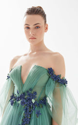 9 of 10 Tarik Ediz 98283 English-Green