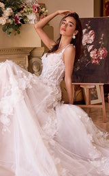 4 of 5 Andrea and Leo WL045 Off White