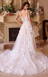 5 of 5 Andrea and Leo WL045 Off White