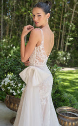 6 of 6 Andrea and Leo WL068 Off White/Nude