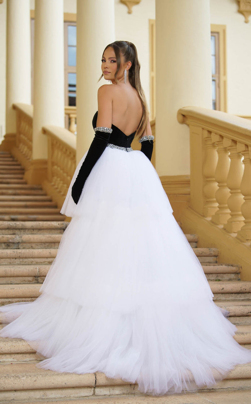 ava black wedding dress Presley 28601 Size:36Short Black Collared Front Button VARIANTE_029-008-049 while the sweetheart neckline