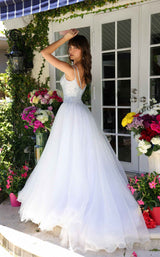 8 of 17 Ava Presley 29522 White